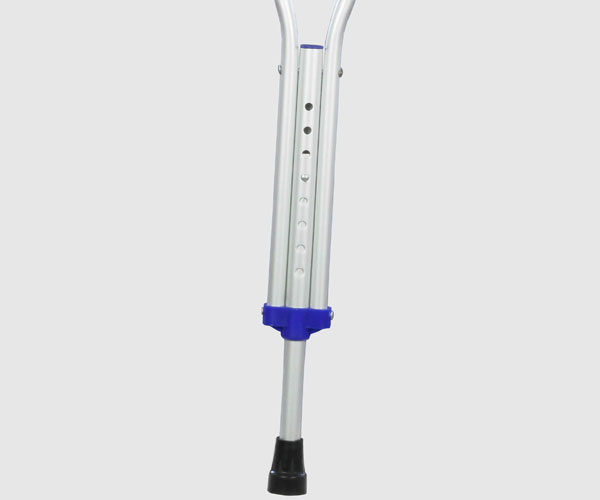 axillary-crutches-1